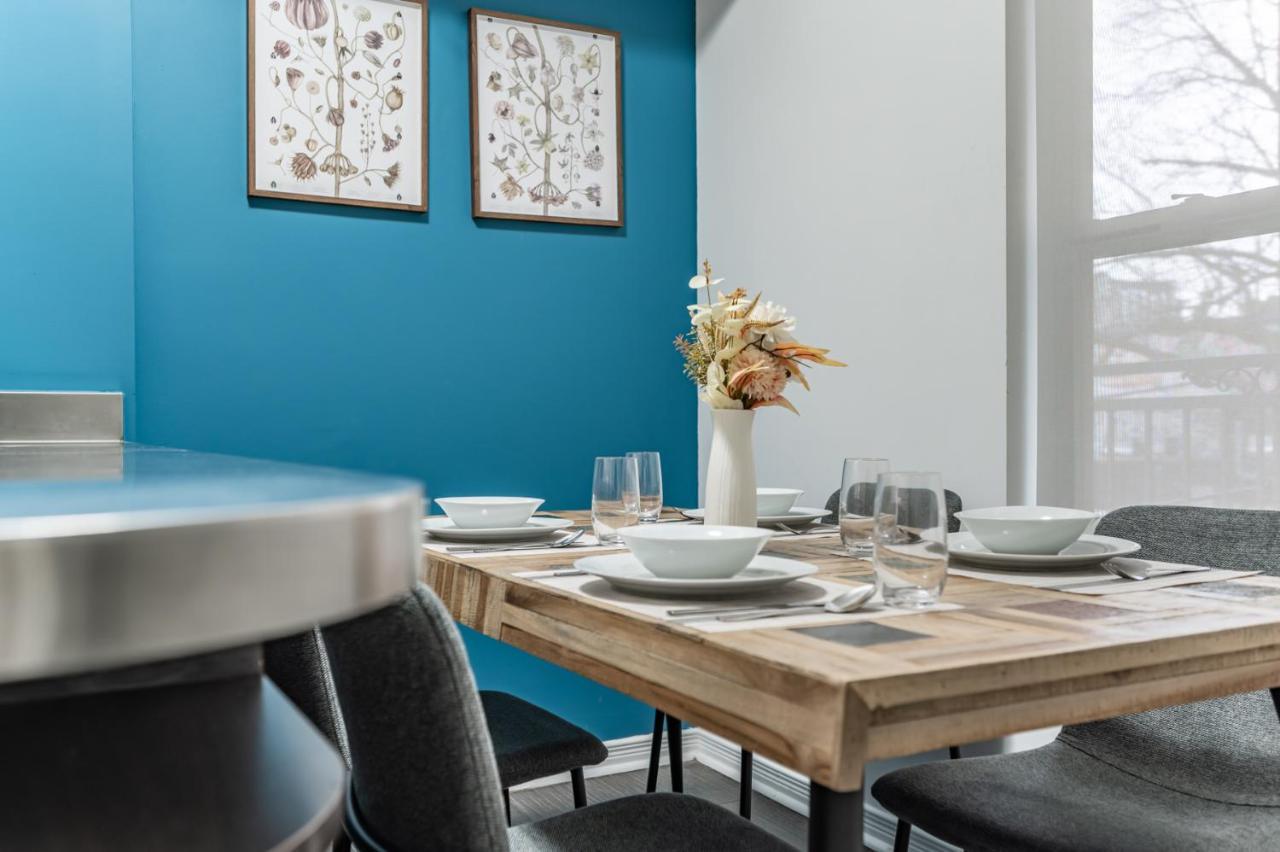 Kensington Place Apartments Торонто Екстер'єр фото