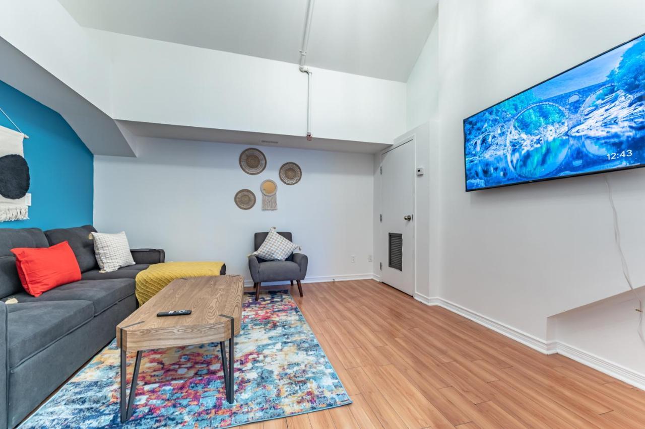 Kensington Place Apartments Торонто Екстер'єр фото