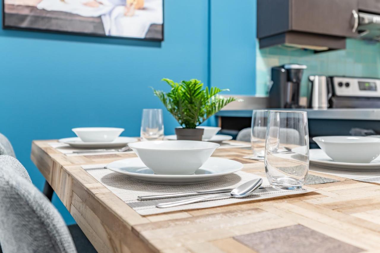 Kensington Place Apartments Торонто Екстер'єр фото