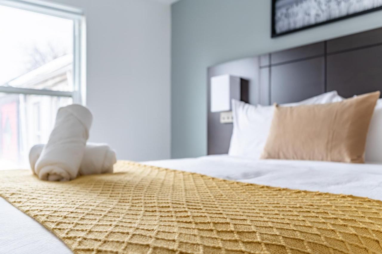 Kensington Place Apartments Торонто Екстер'єр фото